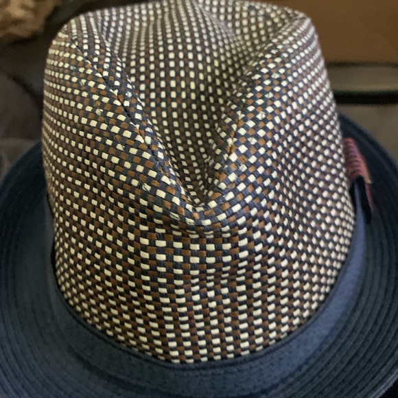 The Hatter Co Pleated Straw Band Fedora - Picture 9 of 9